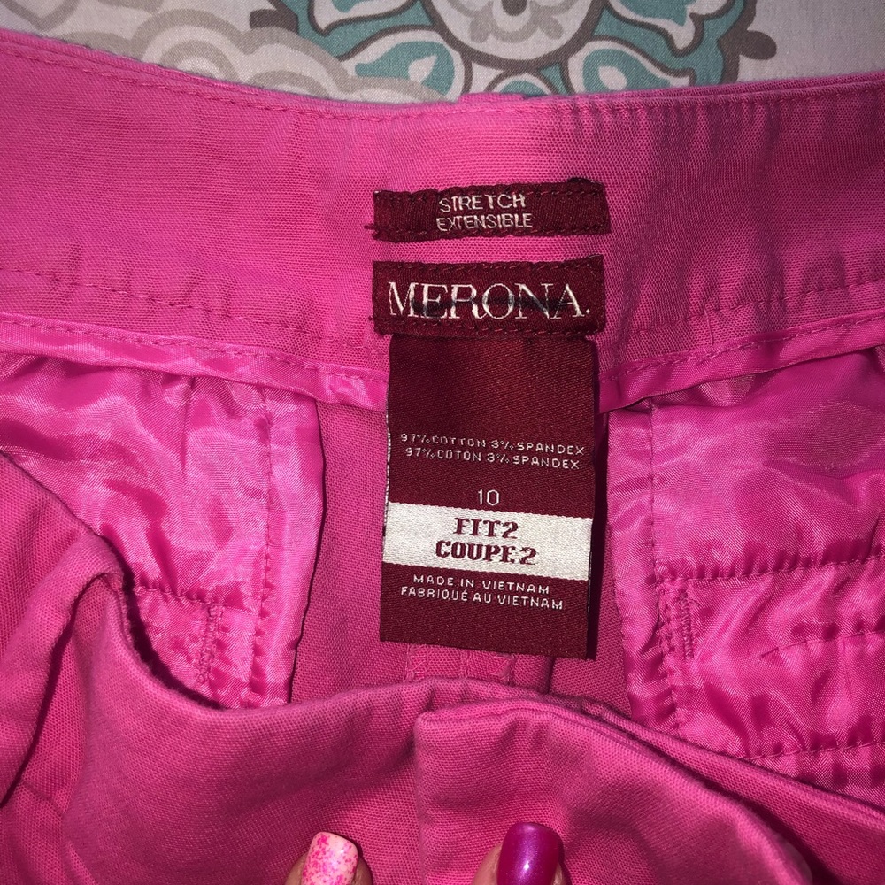Pink ankle pants! 🌷 - Picture 2 of 2
